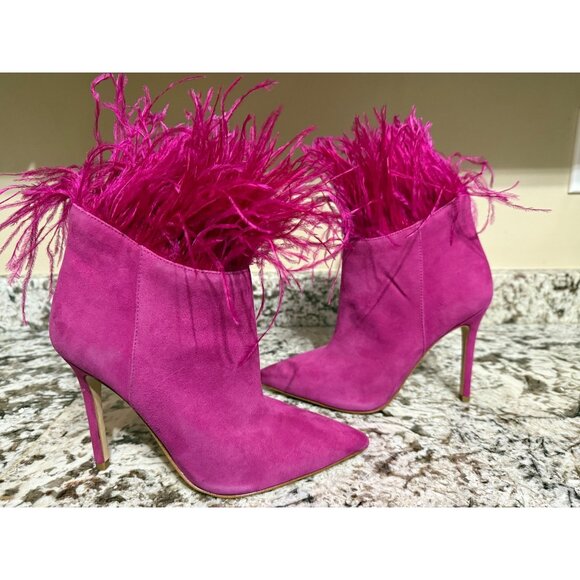 MICHAEL MICHAEL KORS Whitby Feather Trim Suede Ankle Boot 6.5 NWOB $250 - Picture 3 of 13